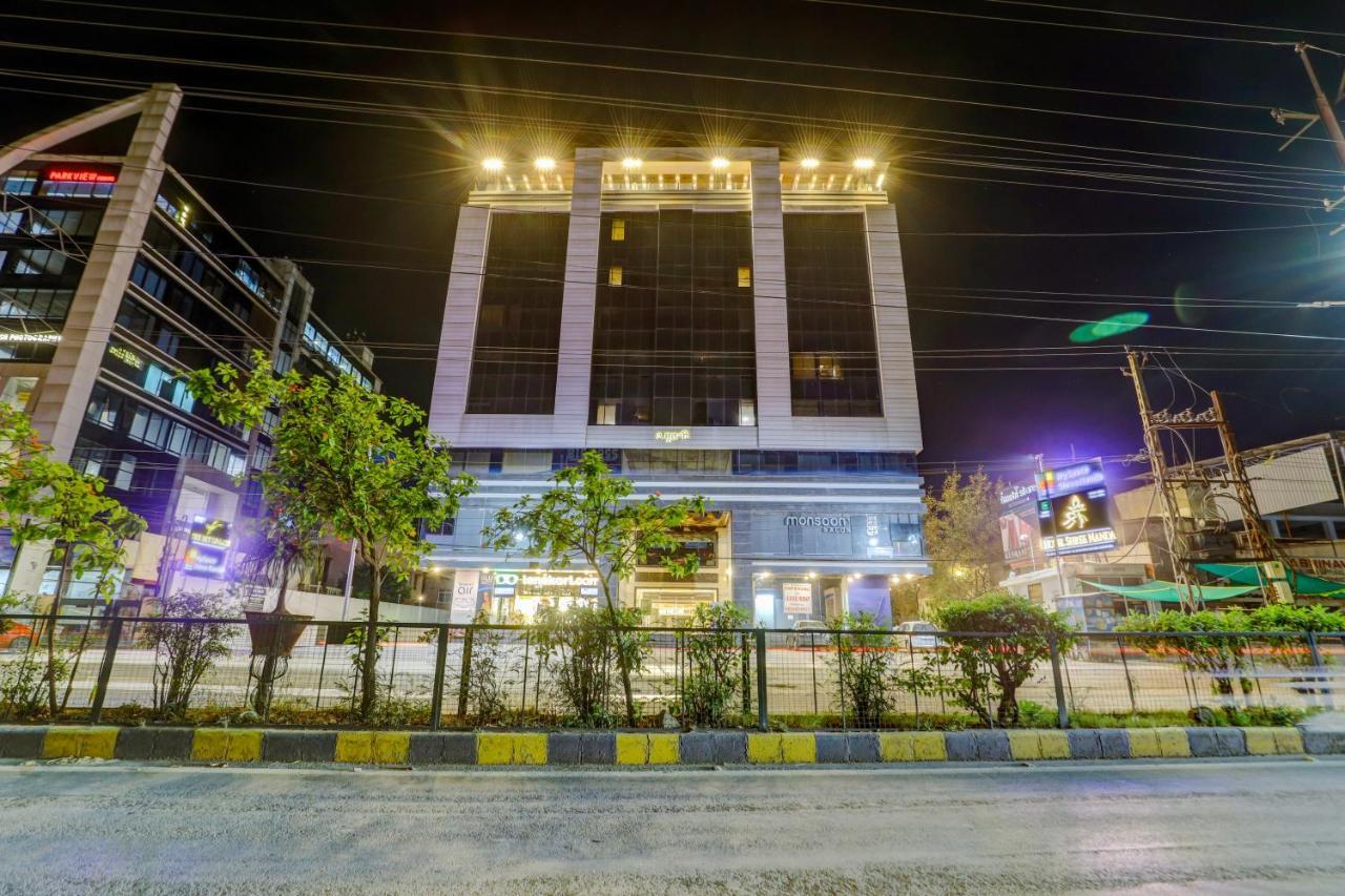 Hotel Shree Nanda Udaipur Esterno foto